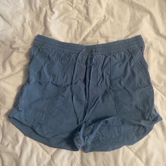 Garage Tencel Blie Shorts Size: M - Picture 1 of 4